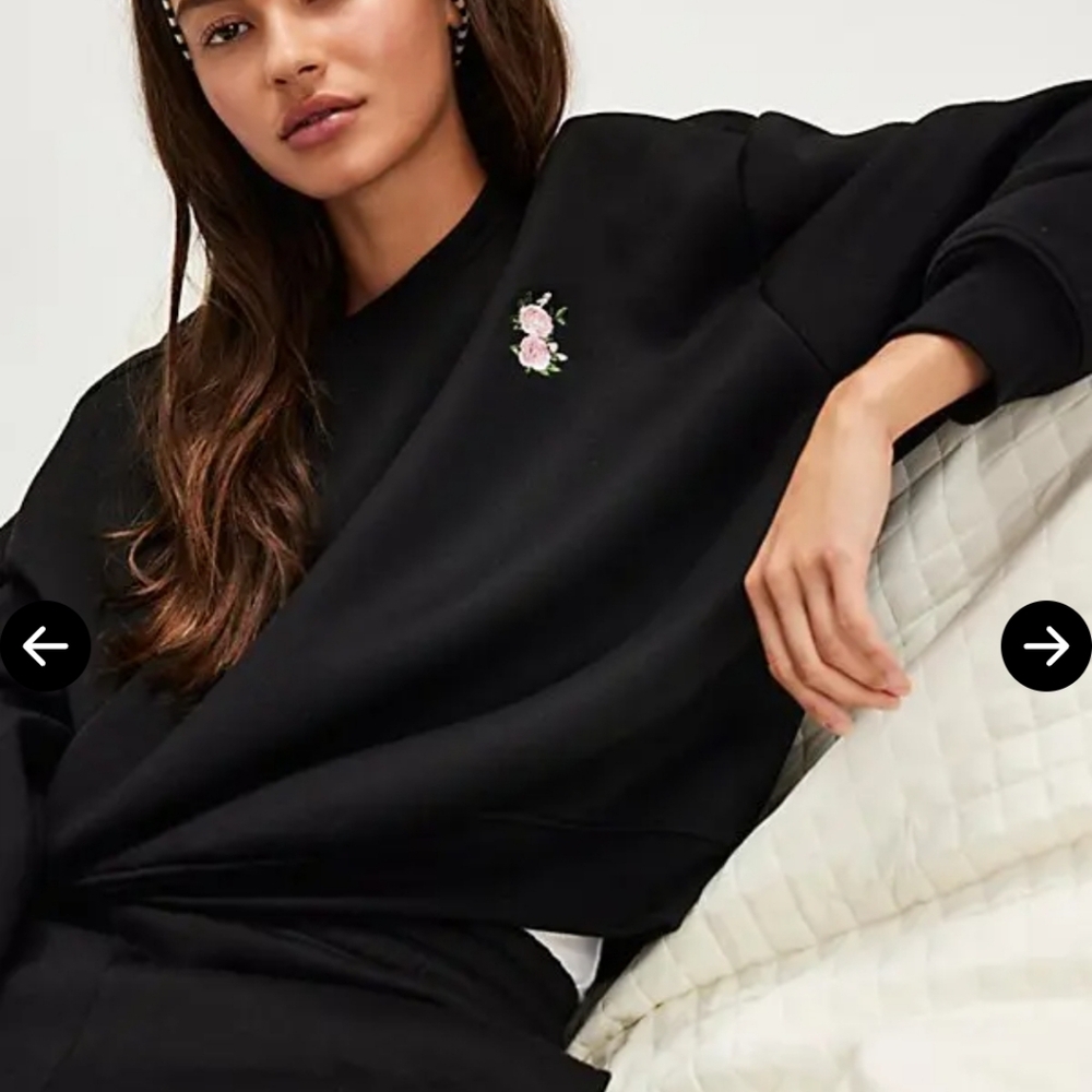 NWT new For Love & Lemons Julie Sweatshirt black small